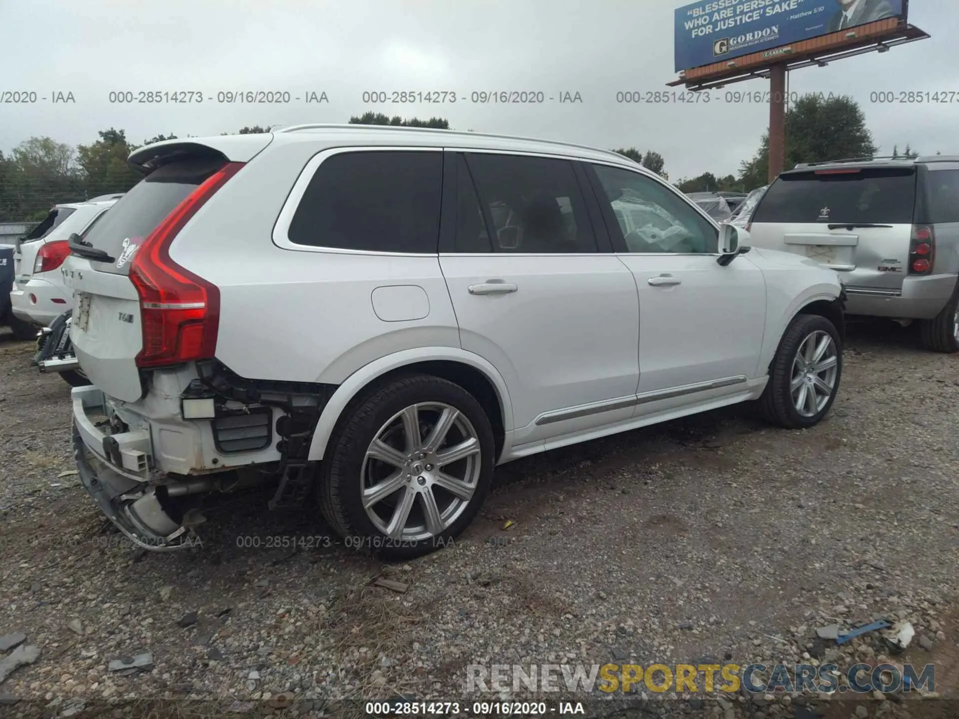 4 Photograph of a damaged car YV4A22PL2K1461785 VOLVO XC90 2019