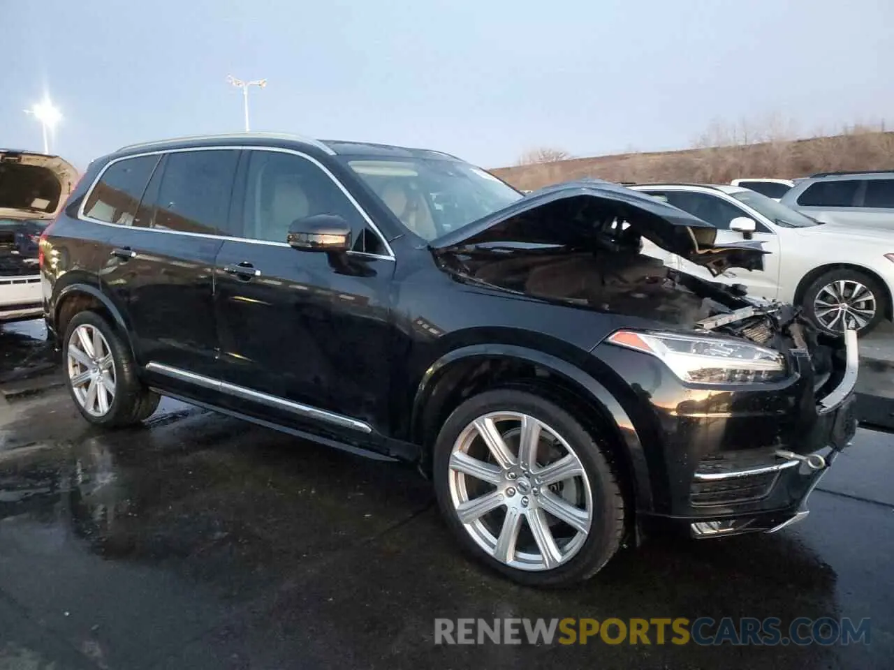 4 Фотография поврежденного автомобиля YV4A22PL2K1475010 VOLVO XC90 2019