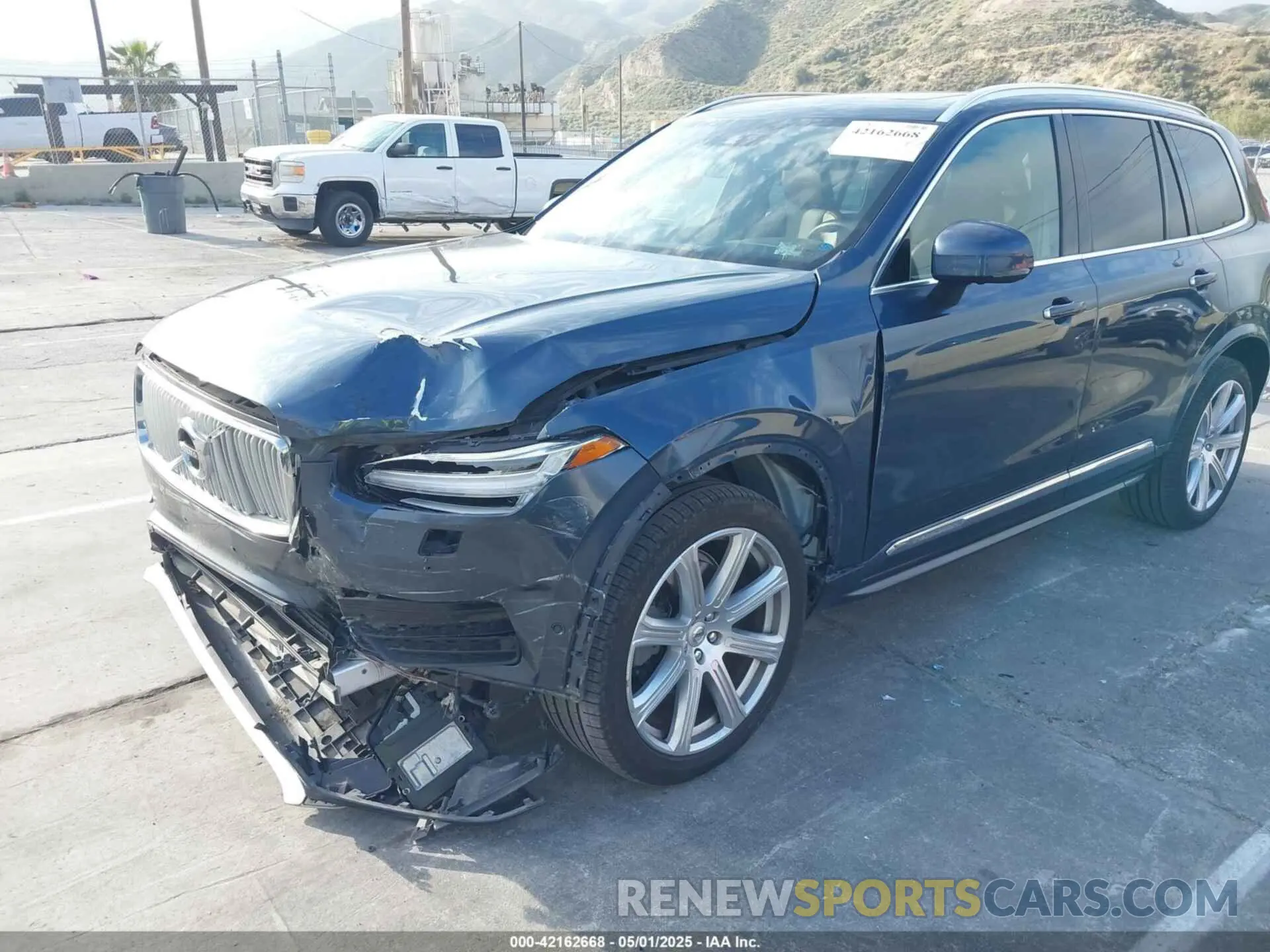 6 Photograph of a damaged car YV4A22PL8K1425924 VOLVO XC90 2019