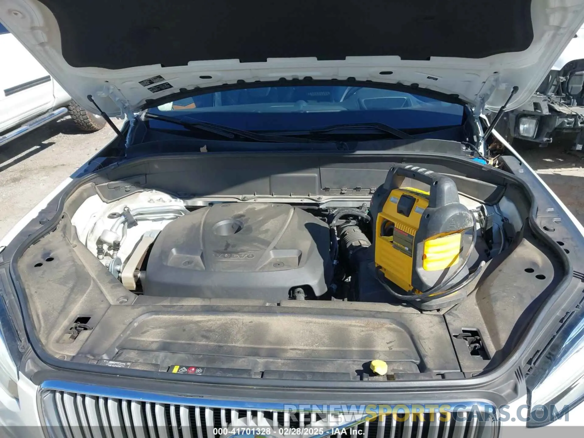 10 Photograph of a damaged car YV4A22PL8K1451651 VOLVO XC90 2019