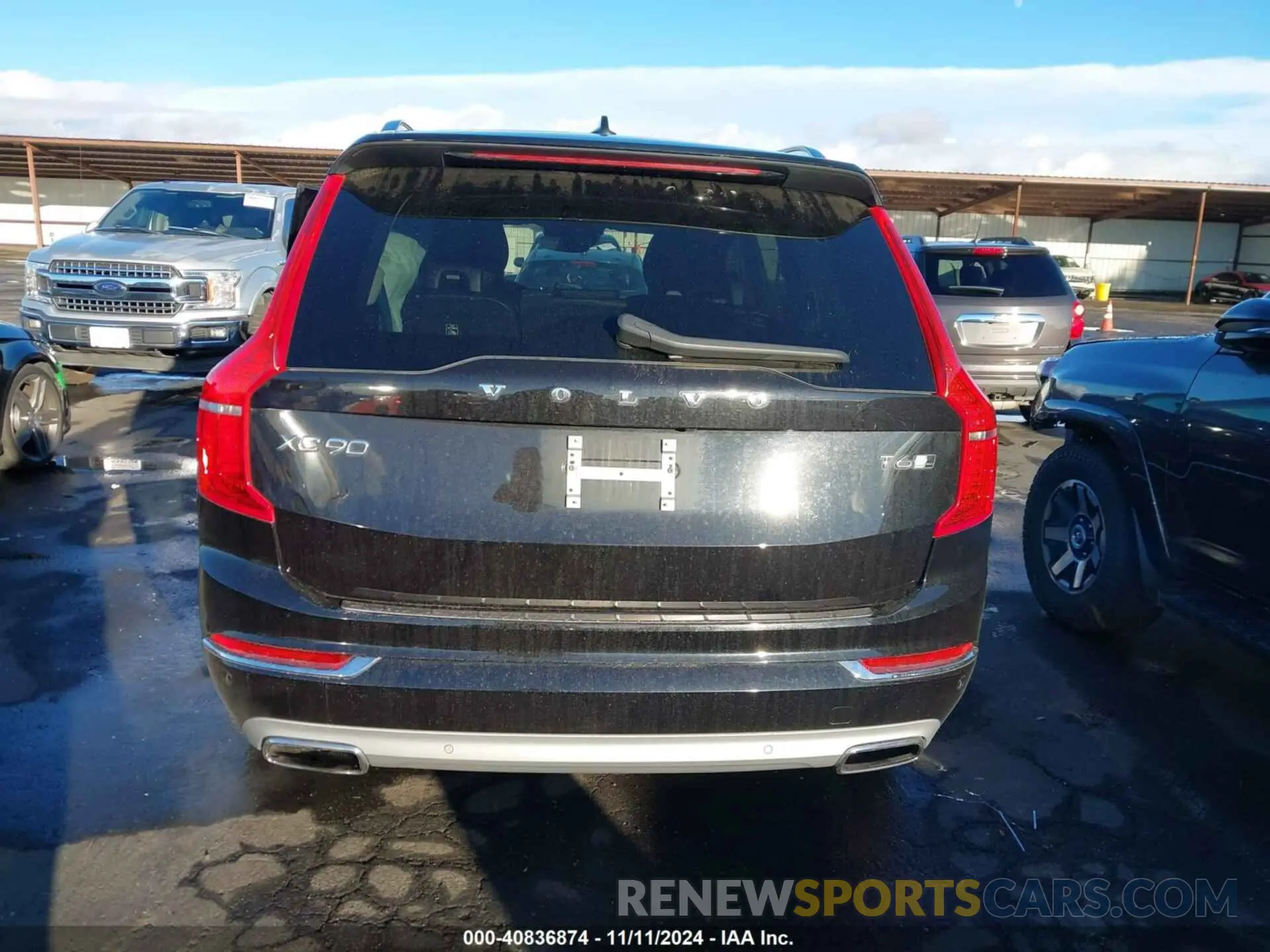 16 Photograph of a damaged car YV4A22PL8K1464738 VOLVO XC90 2019