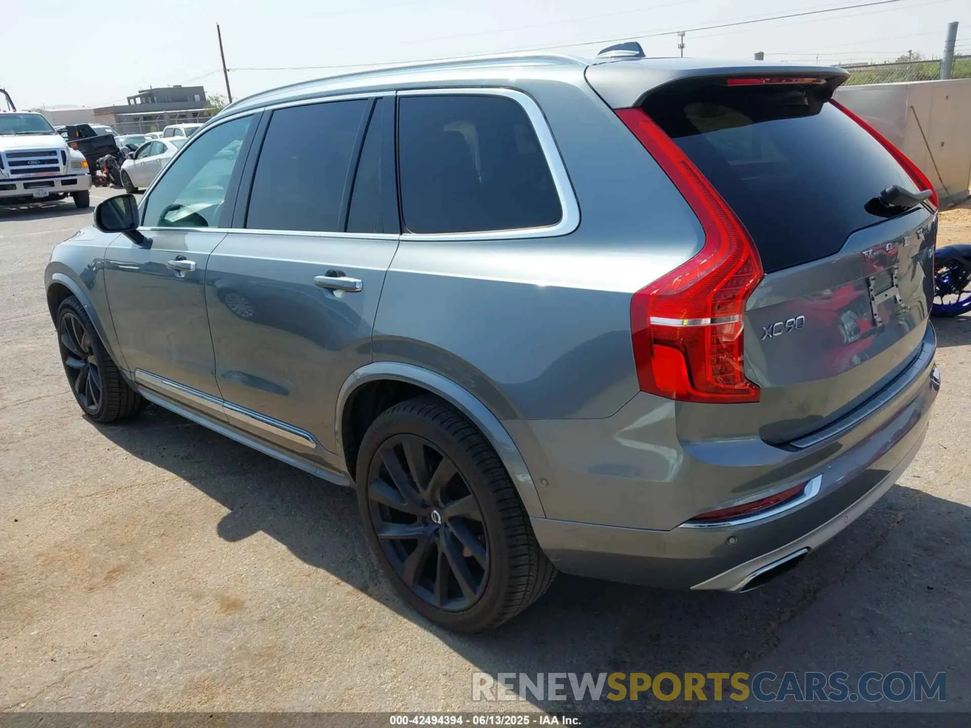 3 Photograph of a damaged car YV4A22PL9K1440626 VOLVO XC90 2019