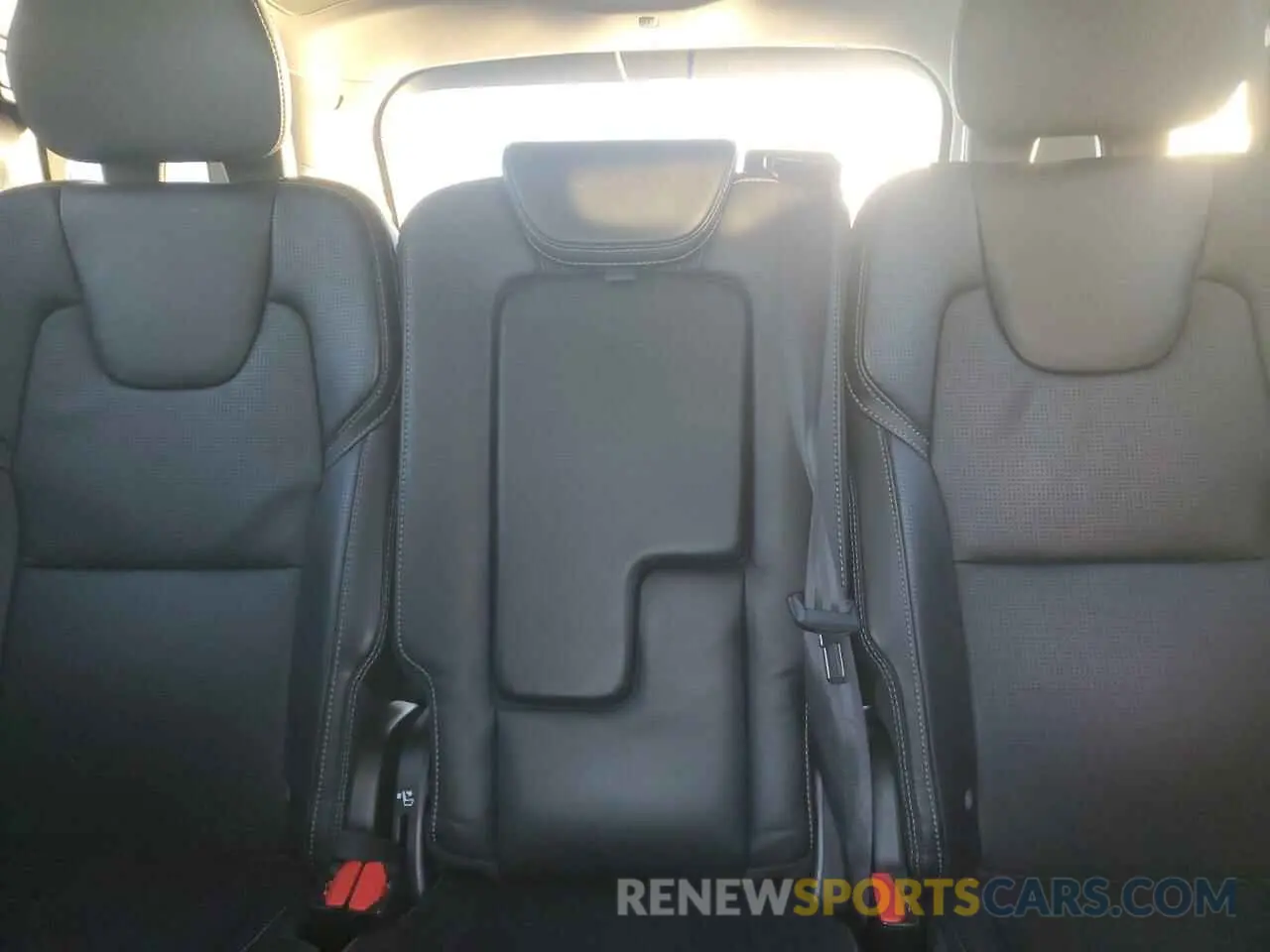 10 Фотография поврежденного автомобиля YV4A22PL9K1489566 VOLVO XC90 2019