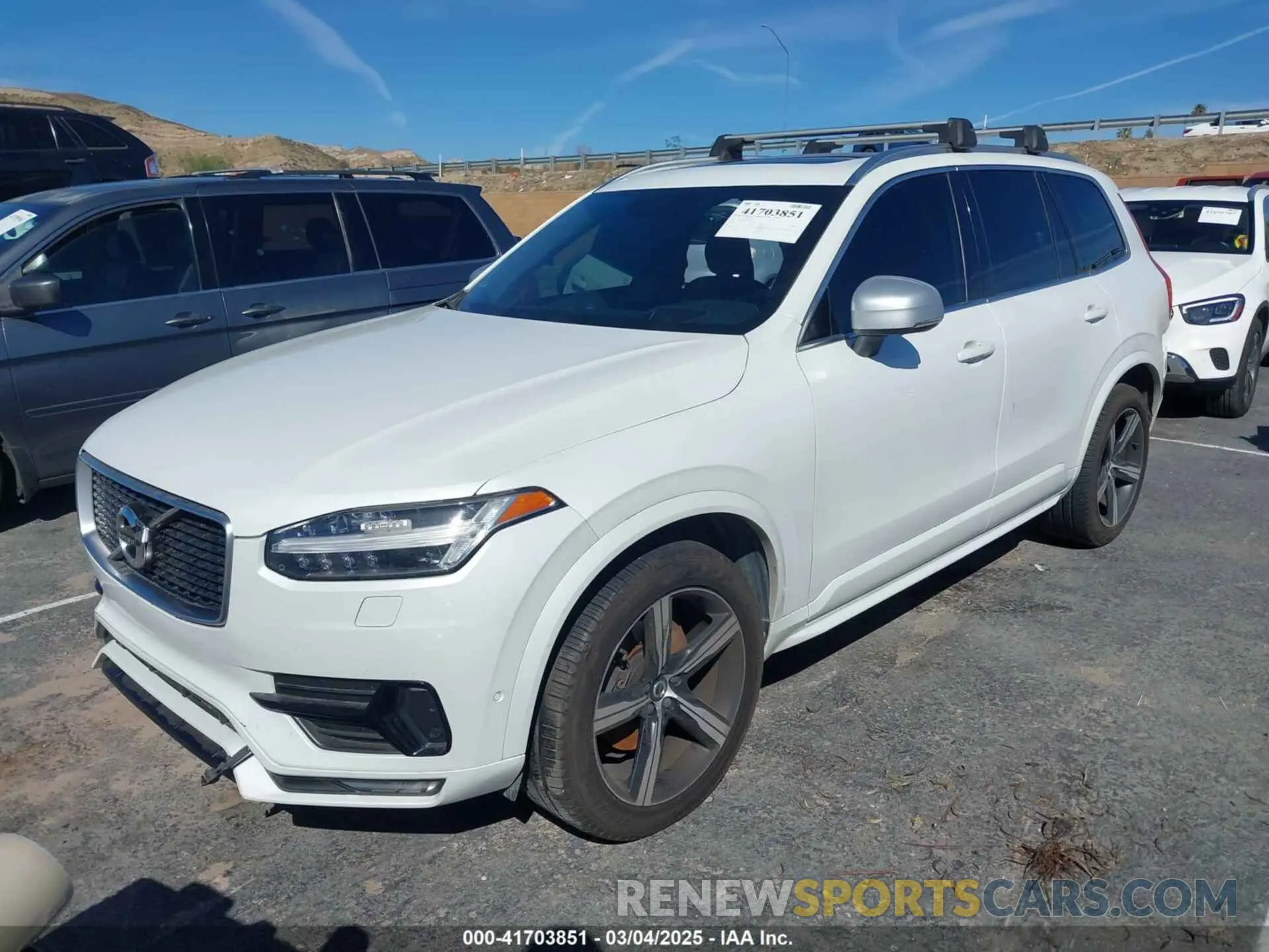 2 Фотография поврежденного автомобиля YV4A22PM3K1418016 VOLVO XC90 2019