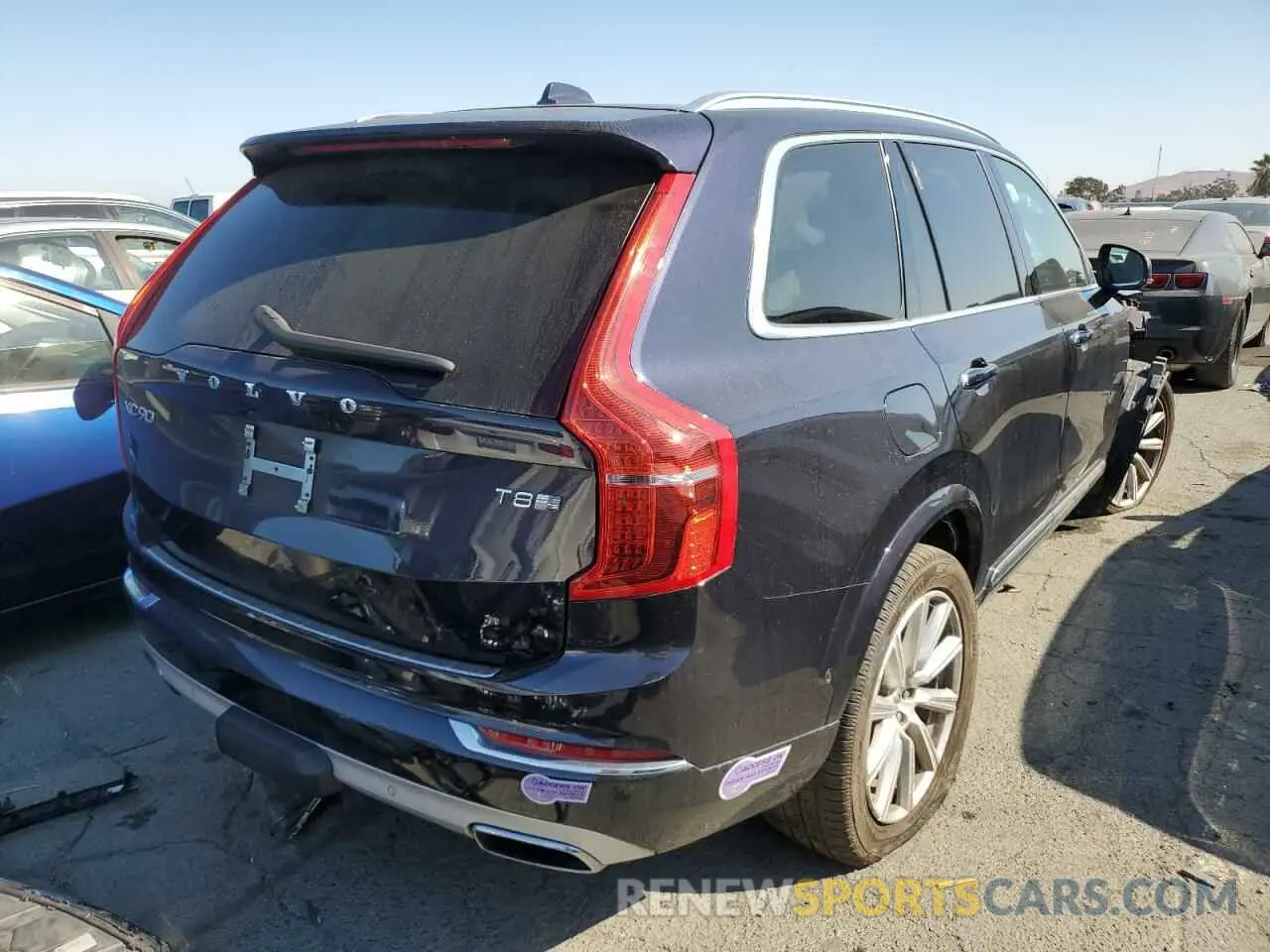 4 Фотография поврежденного автомобиля YV4BR0CL1K1507133 VOLVO XC90 2019