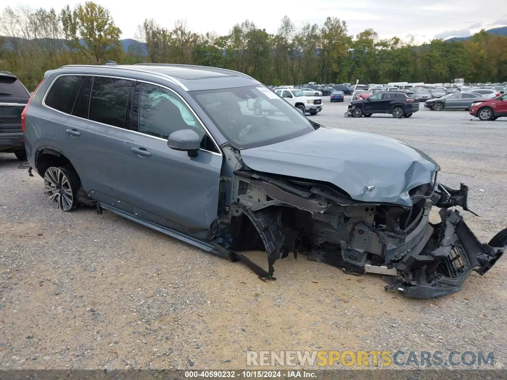 1 Photograph of a damaged car YV4102CK0L1583081 VOLVO XC90 2020