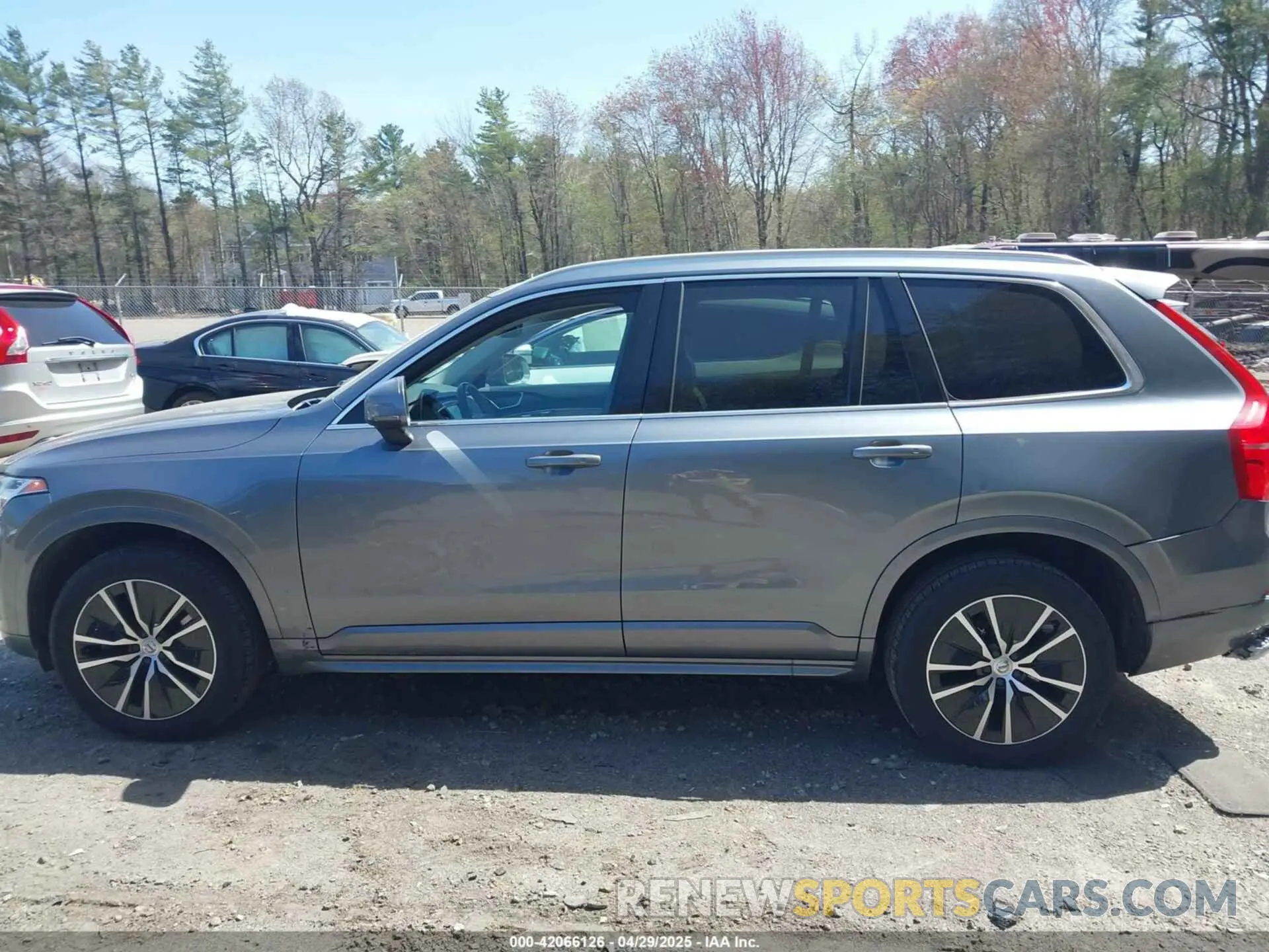 14 Photograph of a damaged car YV4102PK1L1605633 VOLVO XC90 2020