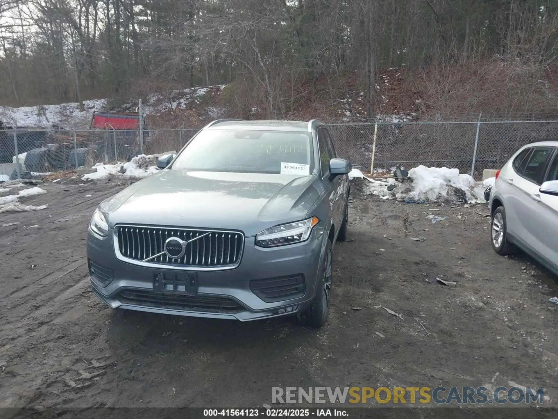 12 Photograph of a damaged car YV4102PK7L1568457 VOLVO XC90 2020