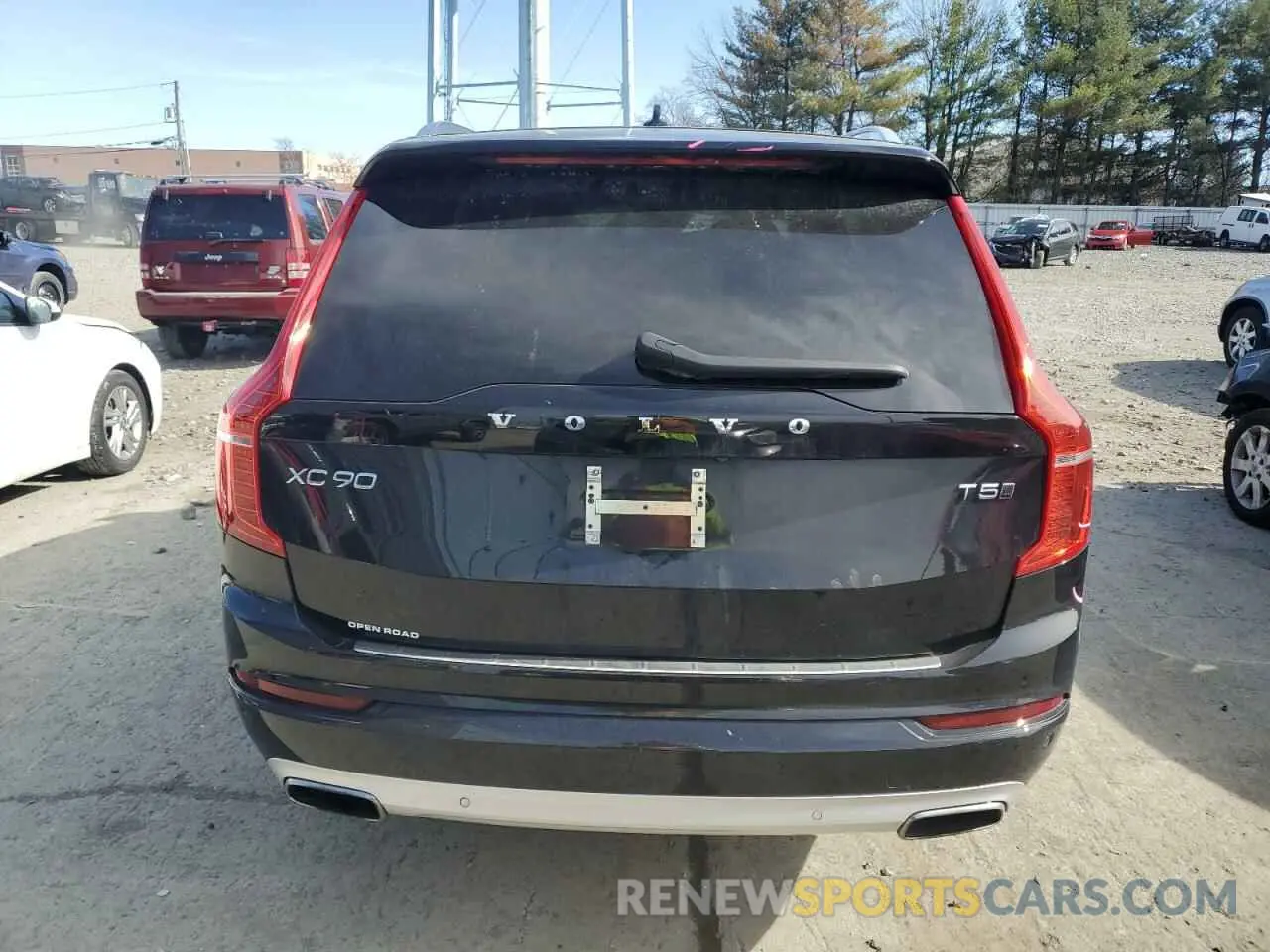 6 Photograph of a damaged car YV4102PKXL1621040 VOLVO XC90 2020