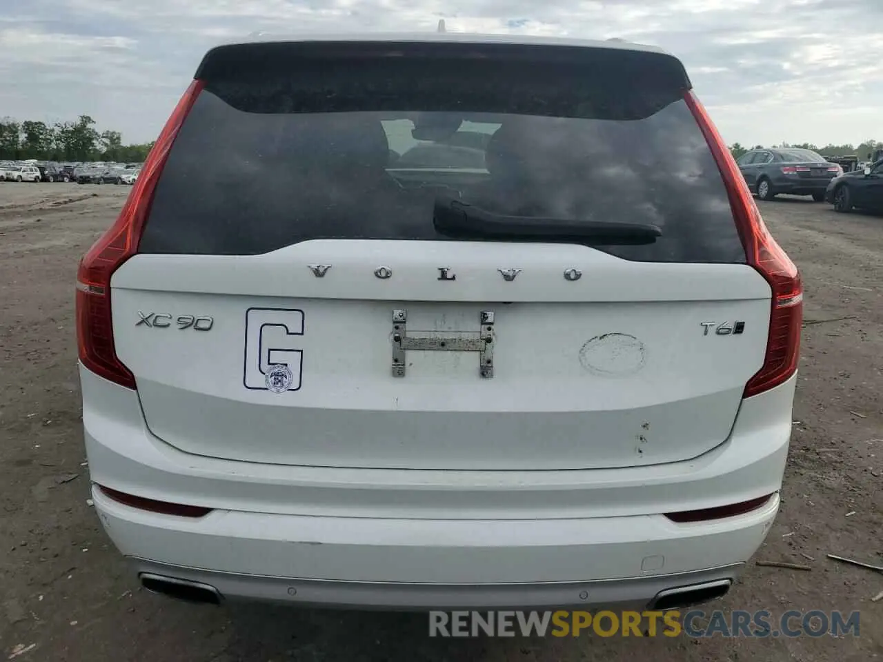 6 Photograph of a damaged car YV4A221K2L1552735 VOLVO XC90 2020