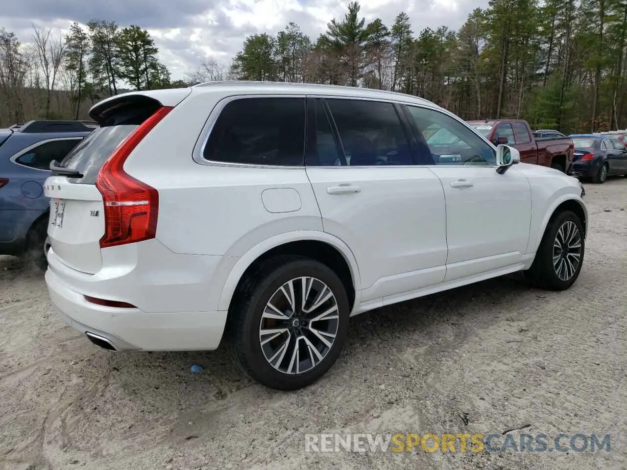 3 Photograph of a damaged car YV4A221K3L1537726 VOLVO XC90 2020