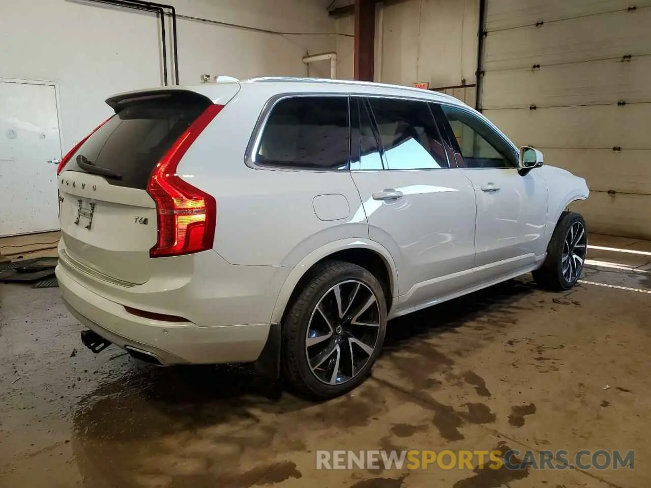 3 Фотография поврежденного автомобиля YV4A221K9L1567975 VOLVO XC90 2020