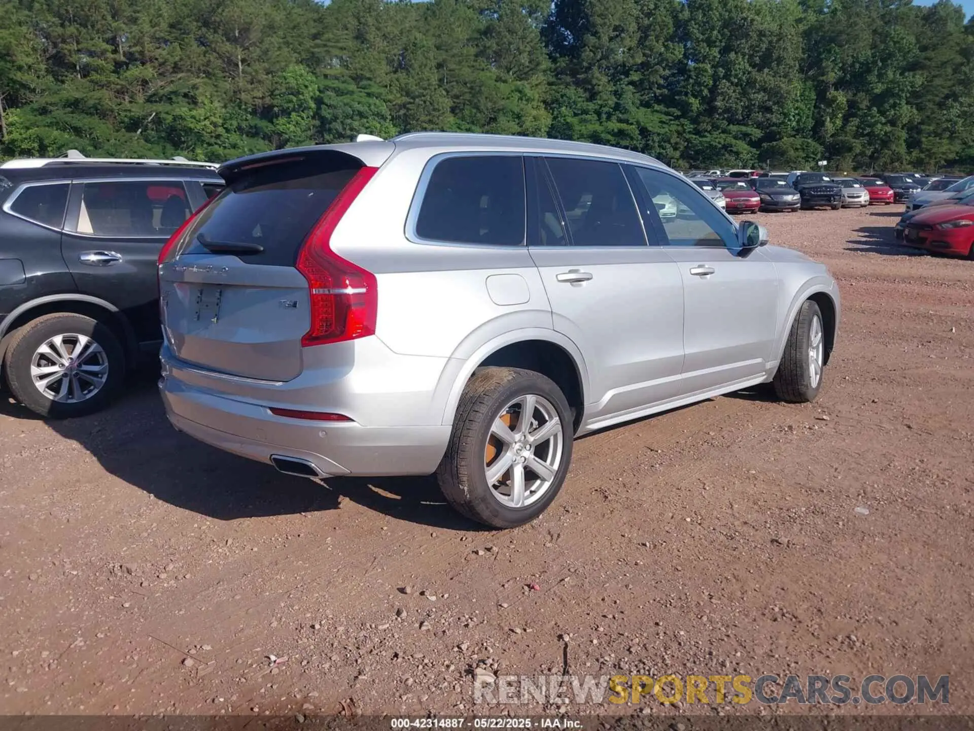4 Фотография поврежденного автомобиля YV4A22PK1L1569615 VOLVO XC90 2020
