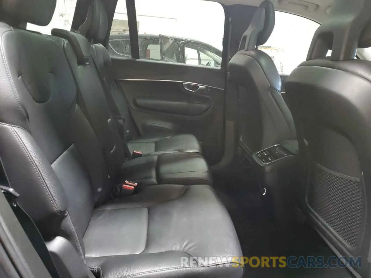 11 Photograph of a damaged car YV4A22PK2L1612486 VOLVO XC90 2020