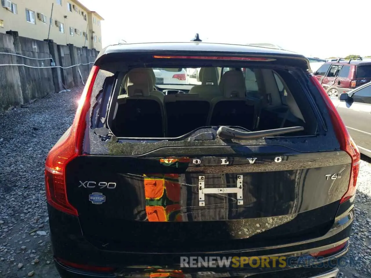 9 Photograph of a damaged car YV4A22PK3L1531304 VOLVO XC90 2020