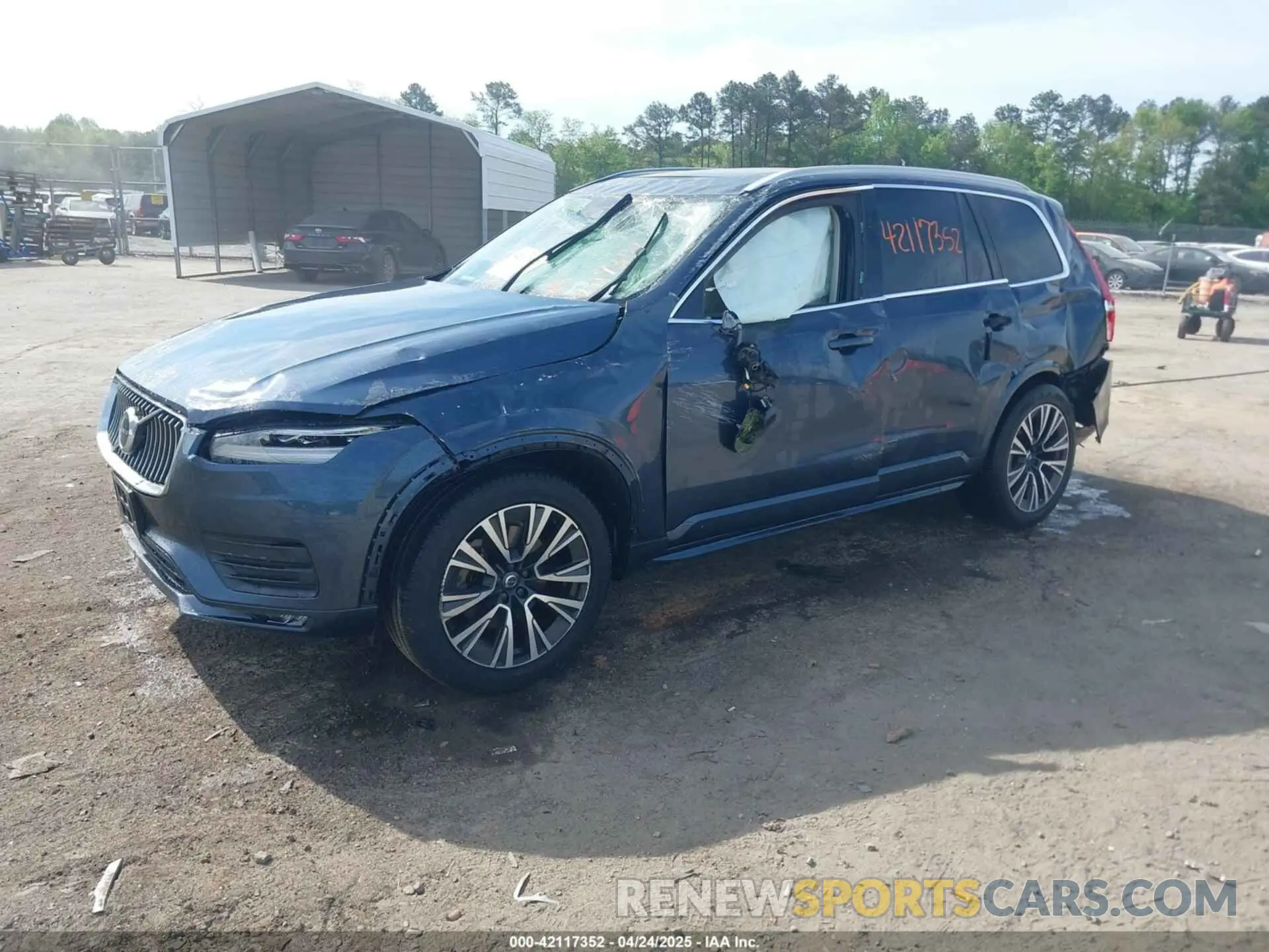 2 Фотография поврежденного автомобиля YV4A22PK3L1537541 VOLVO XC90 2020
