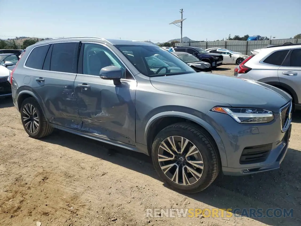 4 Фотография поврежденного автомобиля YV4A22PK3L1605319 VOLVO XC90 2020