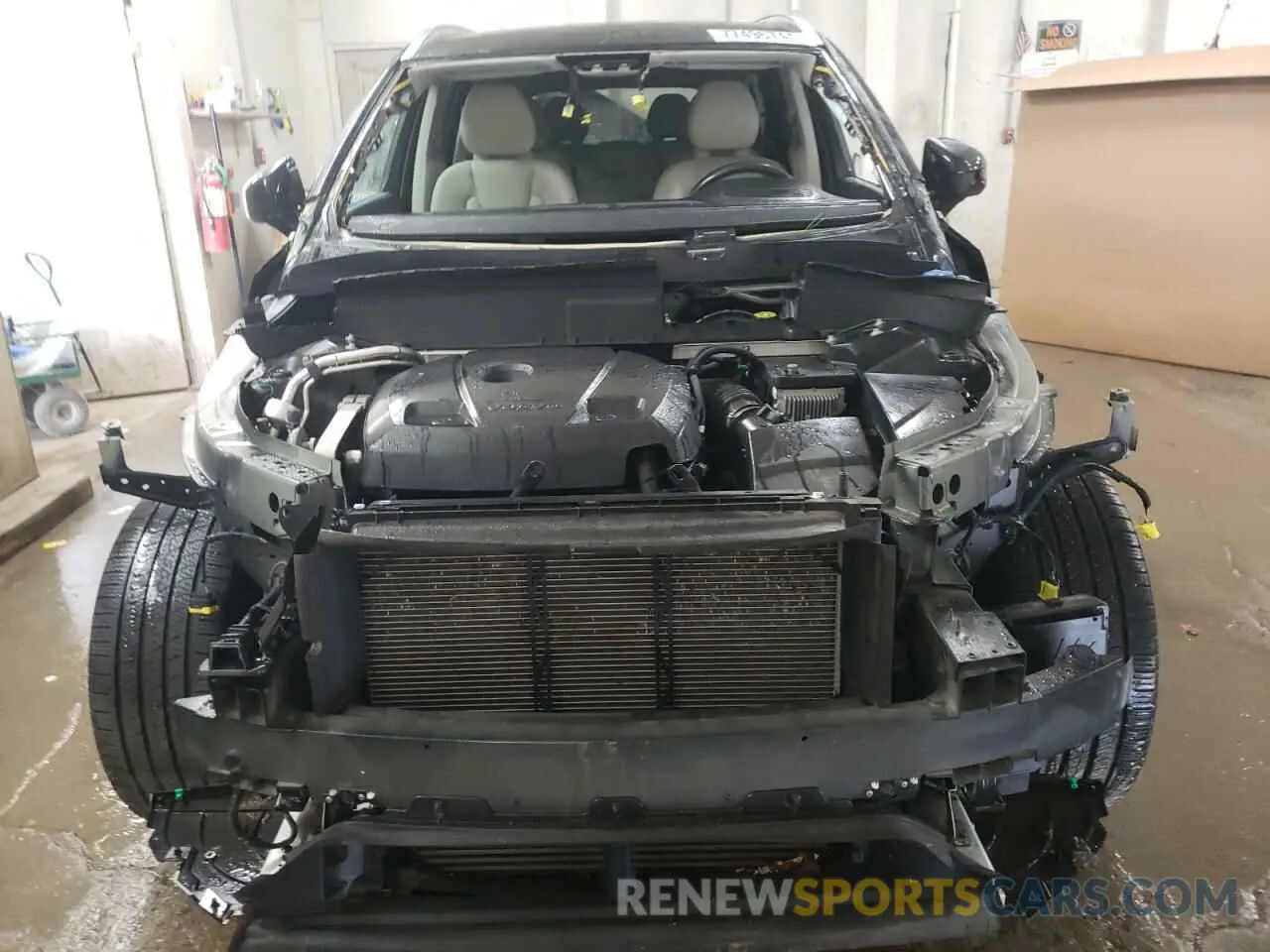 5 Фотография поврежденного автомобиля YV4A22PK6L1611065 VOLVO XC90 2020