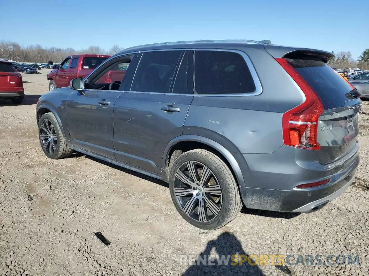 2 Photograph of a damaged car YV4A22PK7L1533041 VOLVO XC90 2020