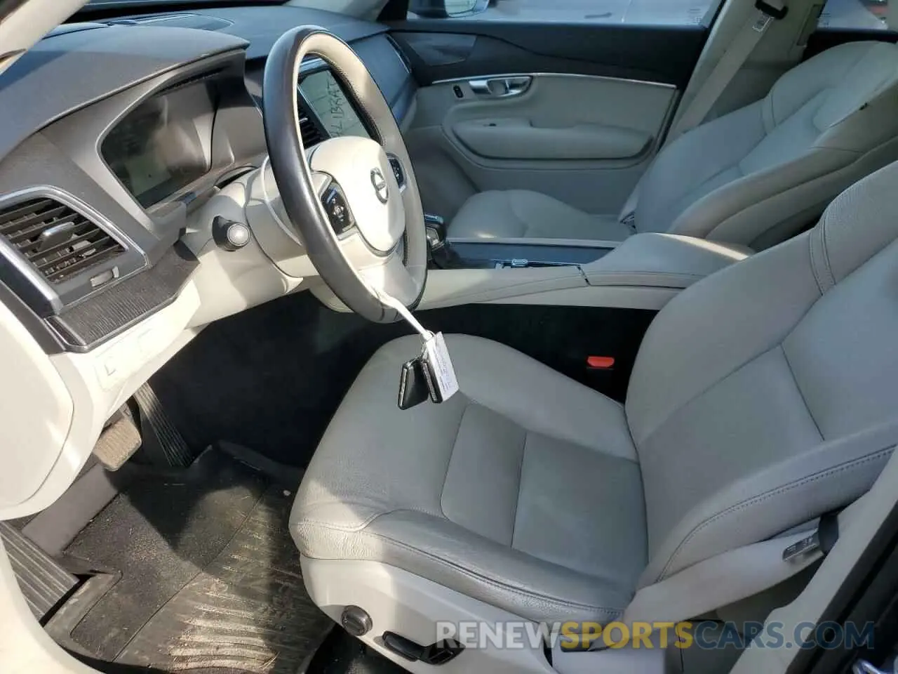 7 Фотография поврежденного автомобиля YV4A22PK7L1550857 VOLVO XC90 2020