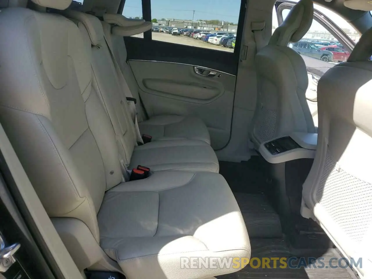 11 Фотография поврежденного автомобиля YV4A22PK8L1575086 VOLVO XC90 2020