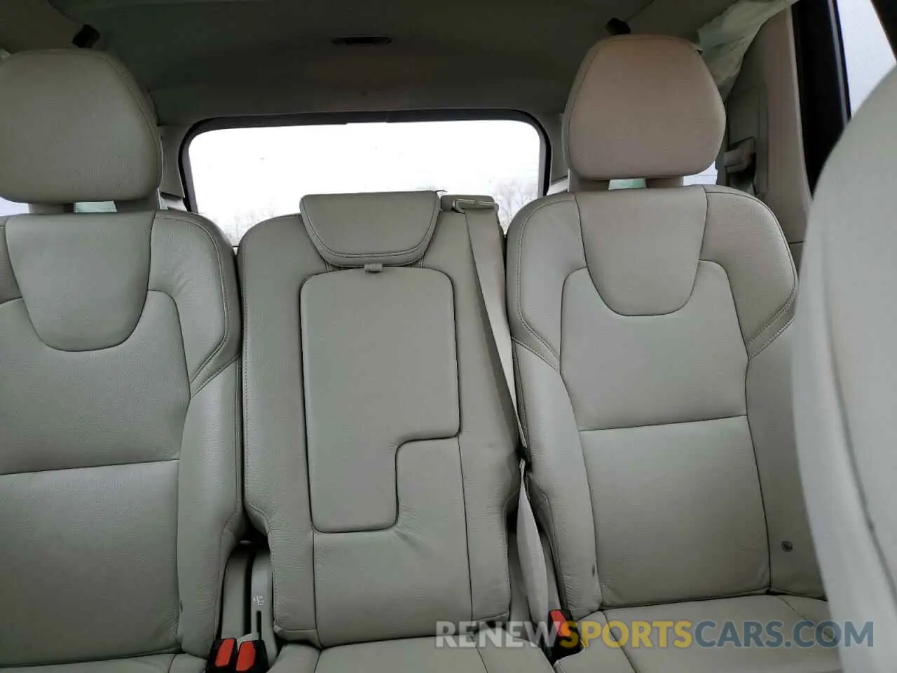 10 Фотография поврежденного автомобиля YV4A22PK8L1592258 VOLVO XC90 2020