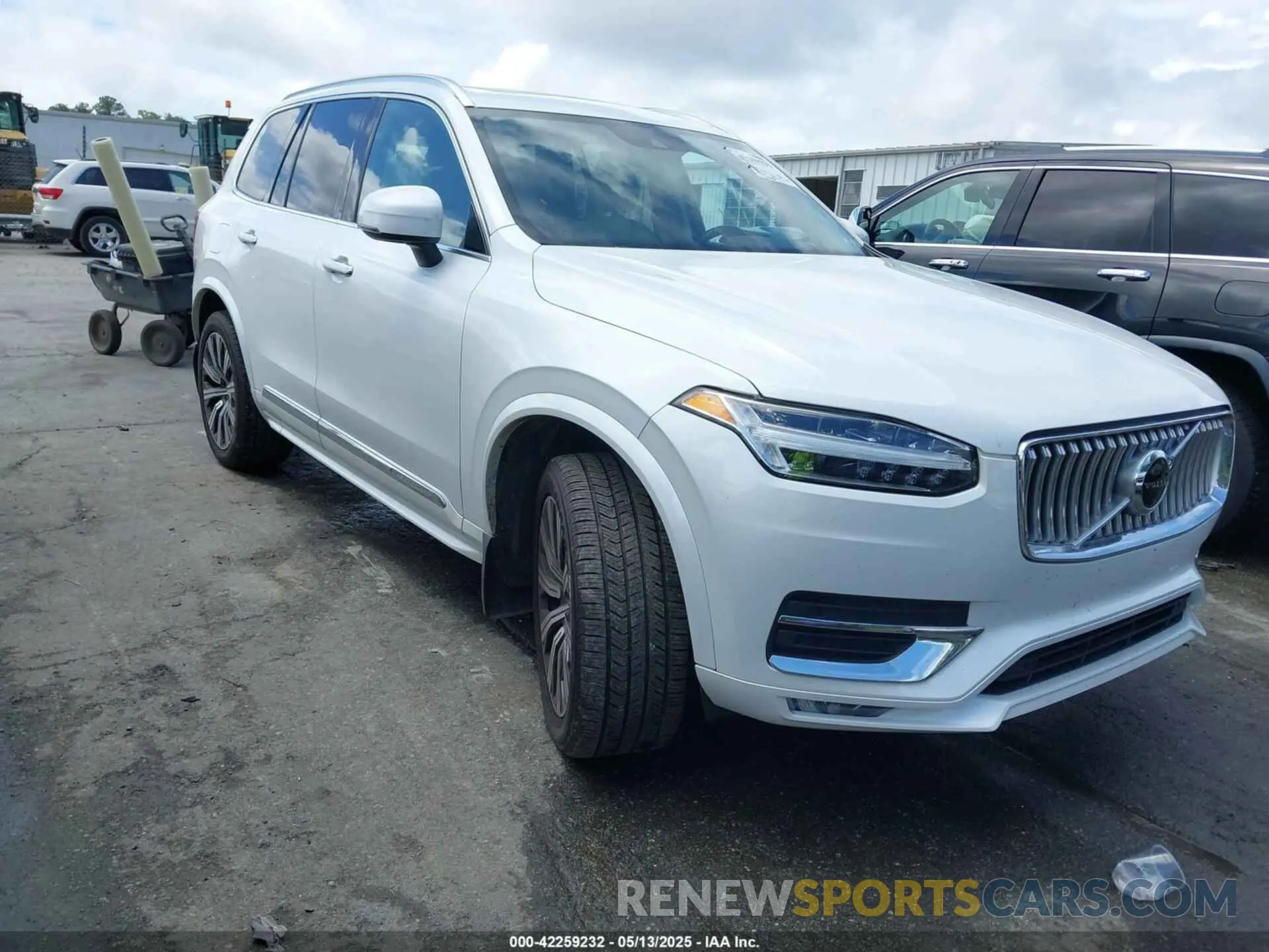 1 Фотография поврежденного автомобиля YV4A22PL1L1534632 VOLVO XC90 2020
