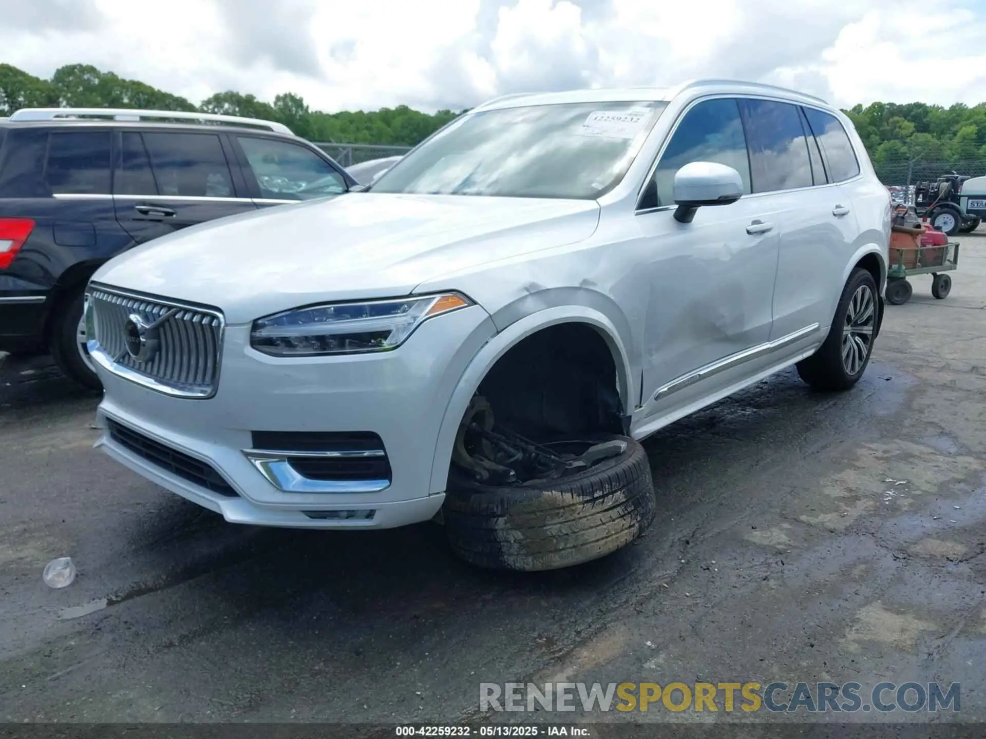 2 Фотография поврежденного автомобиля YV4A22PL1L1534632 VOLVO XC90 2020