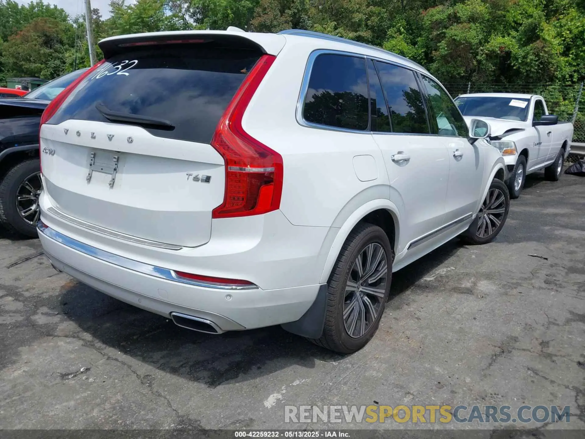4 Фотография поврежденного автомобиля YV4A22PL1L1534632 VOLVO XC90 2020