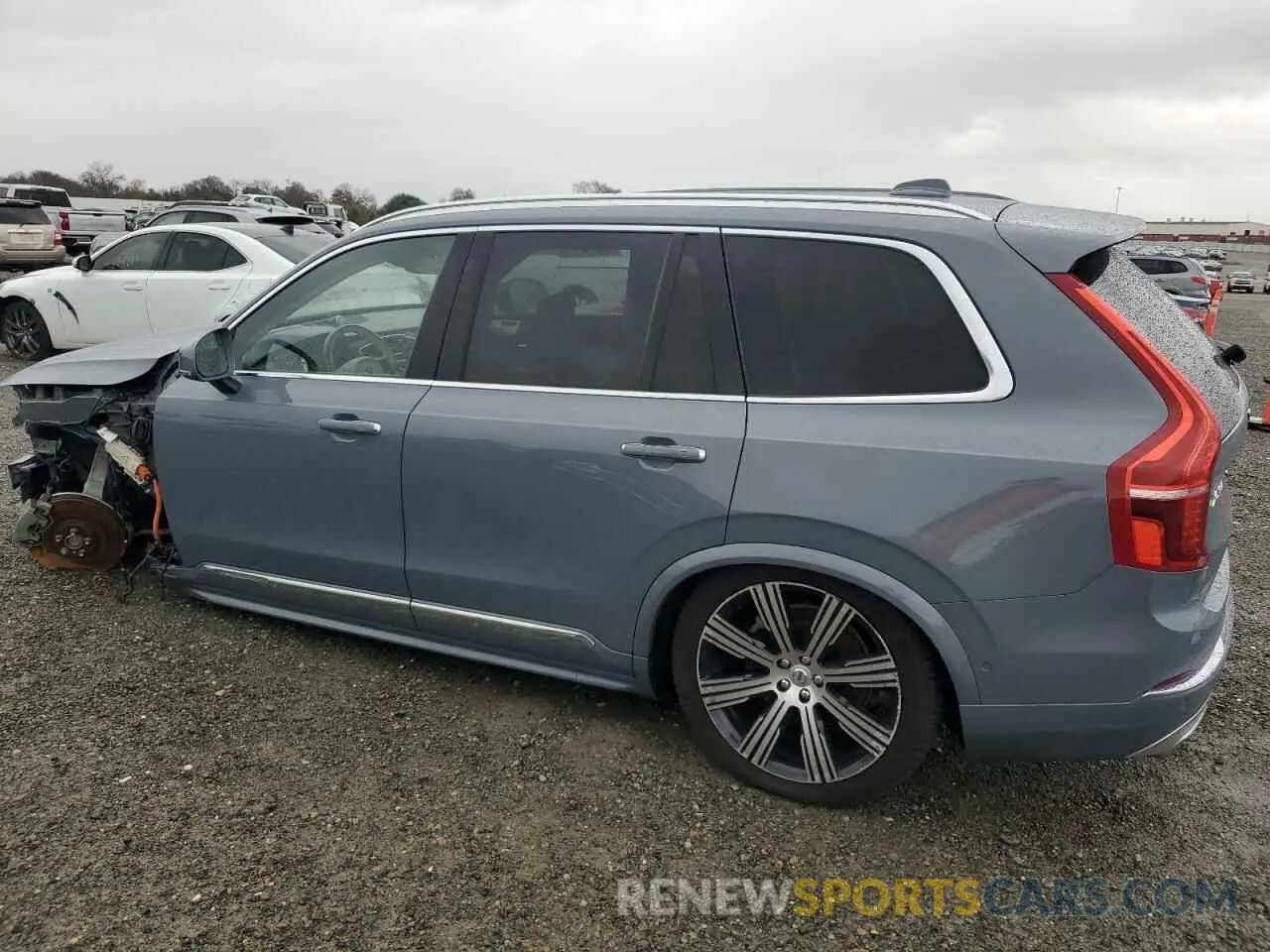 2 Photograph of a damaged car YV4BR00L4L1540178 VOLVO XC90 2020