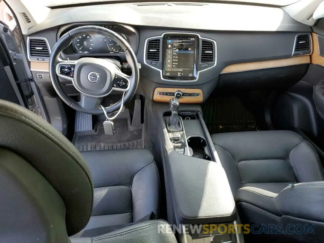 8 Фотография поврежденного автомобиля YV4102CK1M1687063 VOLVO XC90 2021