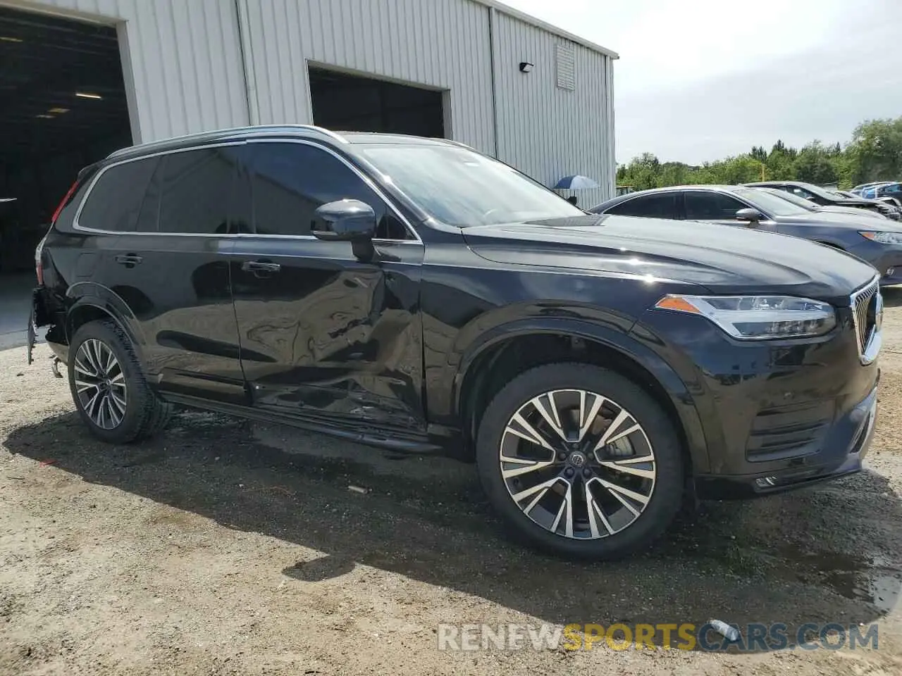 4 Photograph of a damaged car YV4102CK2M1756066 VOLVO XC90 2021