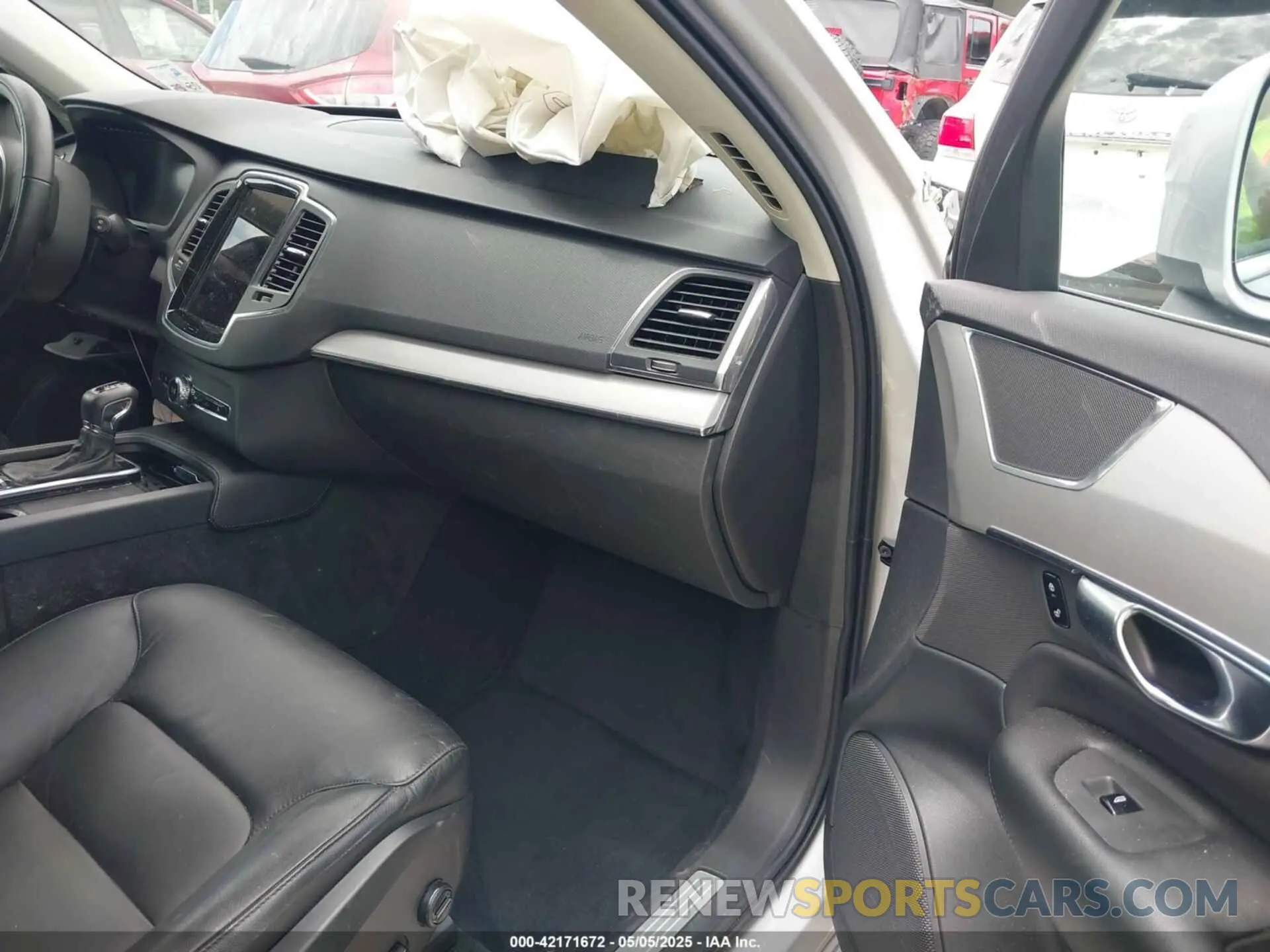 5 Фотография поврежденного автомобиля YV4102CK7M1735715 VOLVO XC90 2021