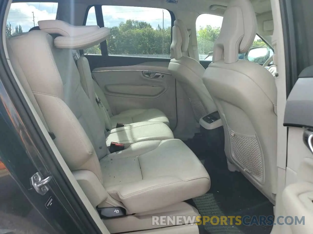 10 Фотография поврежденного автомобиля YV4102PK1M1720959 VOLVO XC90 2021