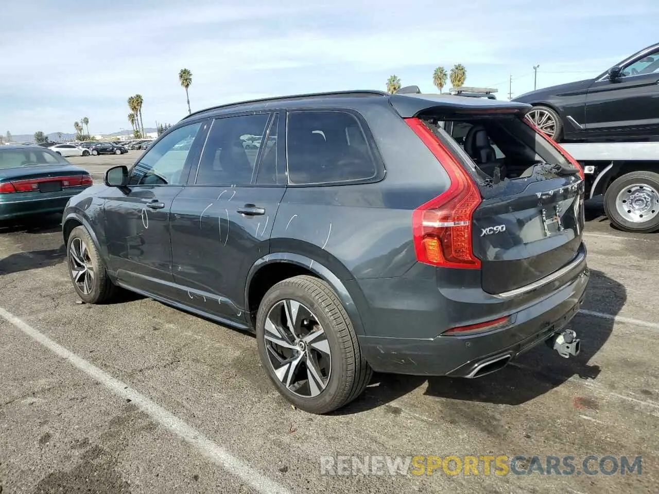 2 Photograph of a damaged car YV4102PM3M1726893 VOLVO XC90 2021
