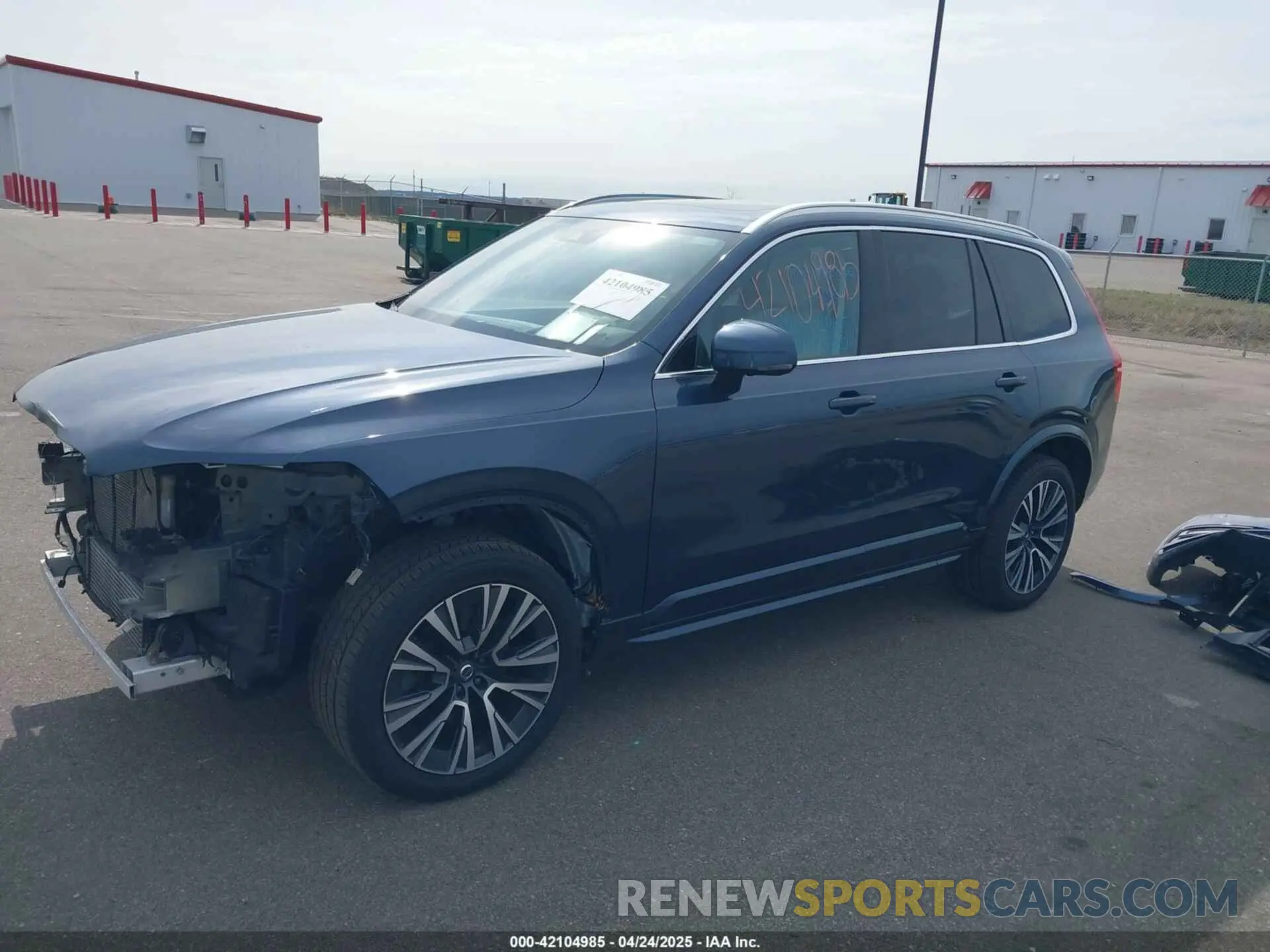 2 Photograph of a damaged car YV4A221K6M1689257 VOLVO XC90 2021