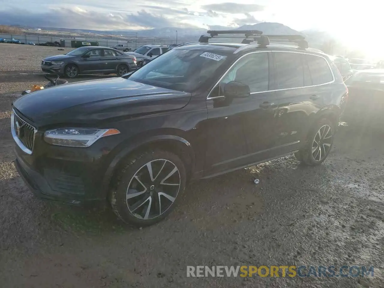 1 Photograph of a damaged car YV4A221K9M1672887 VOLVO XC90 2021