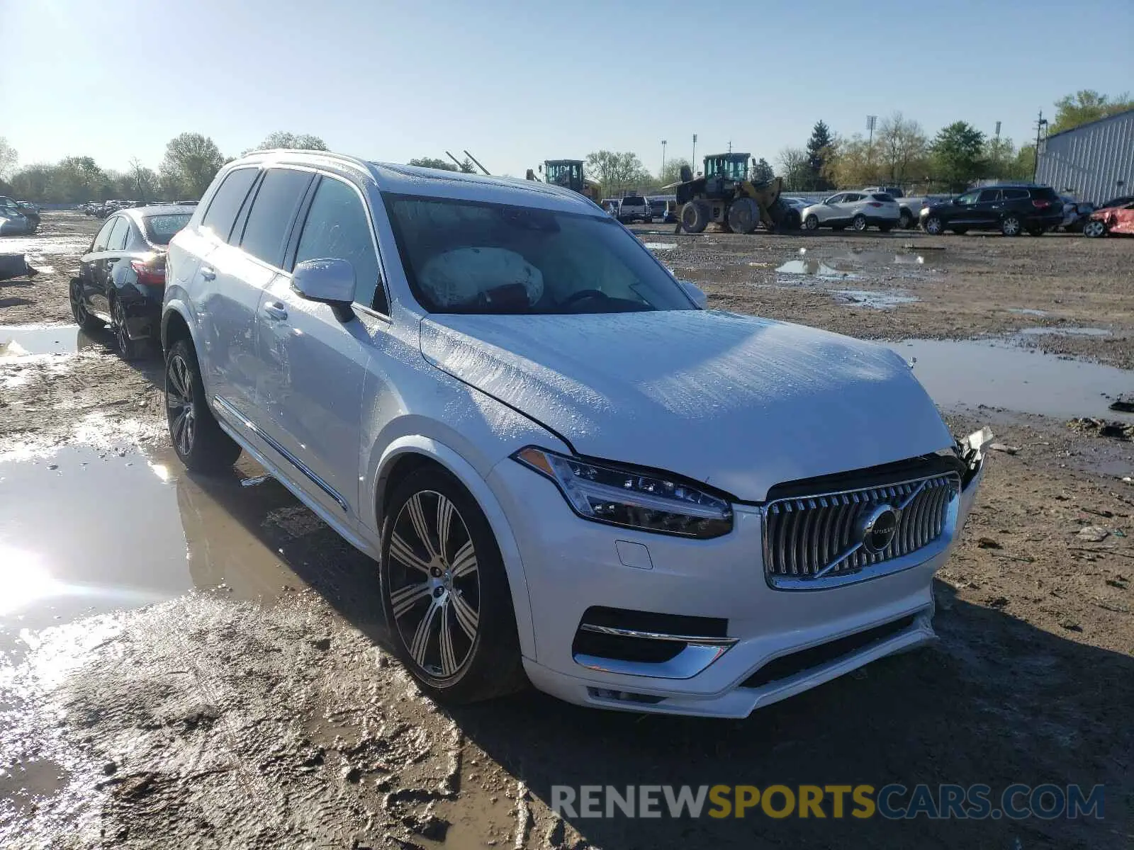 1 Photograph of a damaged car YV4A221L8M1685333 VOLVO XC90 2021