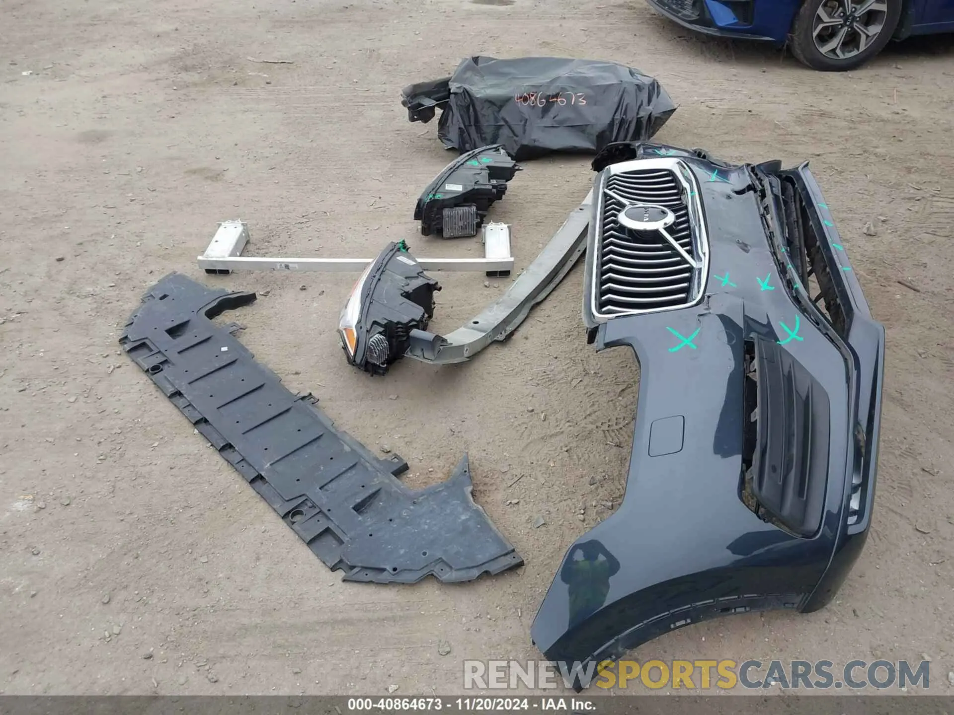 12 Photograph of a damaged car YV4A22PK2M1696827 VOLVO XC90 2021
