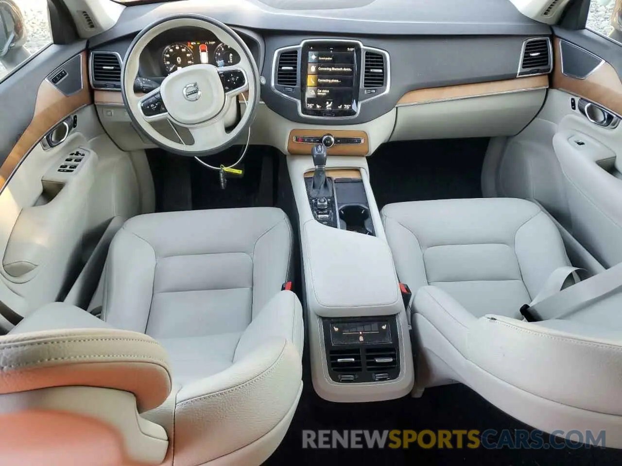8 Фотография поврежденного автомобиля YV4A22PK2M1737084 VOLVO XC90 2021