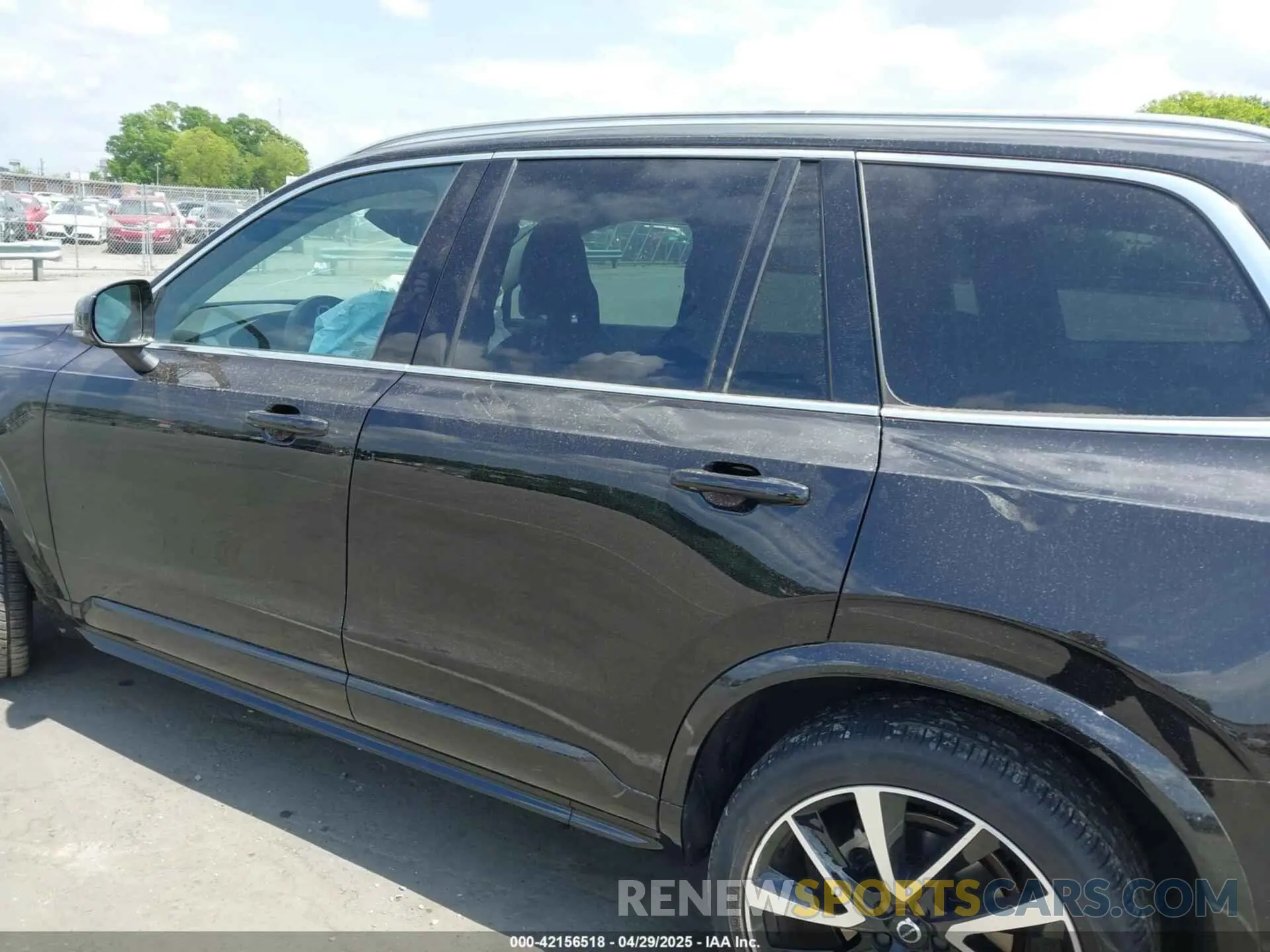 13 Фотография поврежденного автомобиля YV4A22PK3M1717880 VOLVO XC90 2021