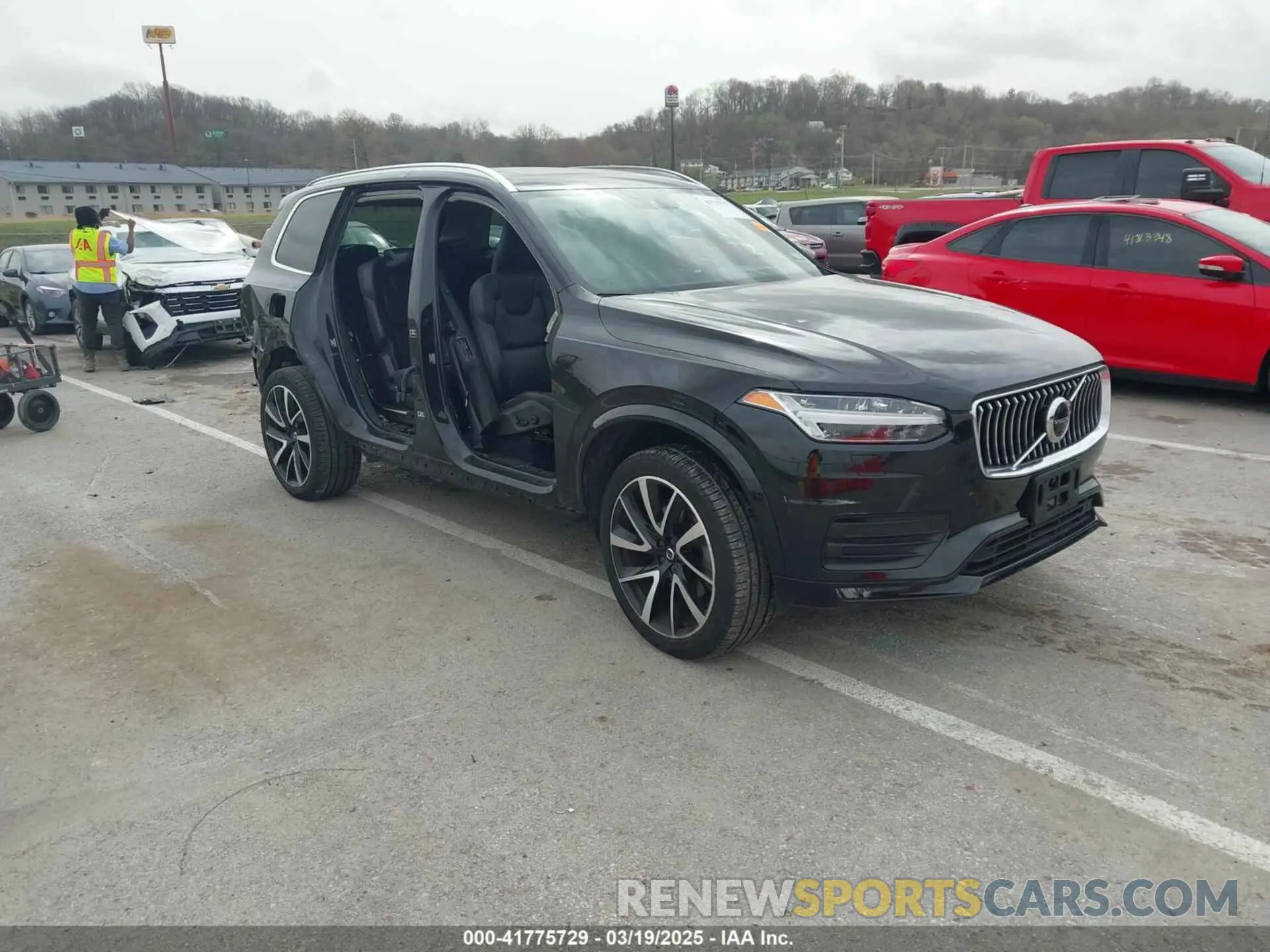 1 Photograph of a damaged car YV4A22PK4M1691533 VOLVO XC90 2021