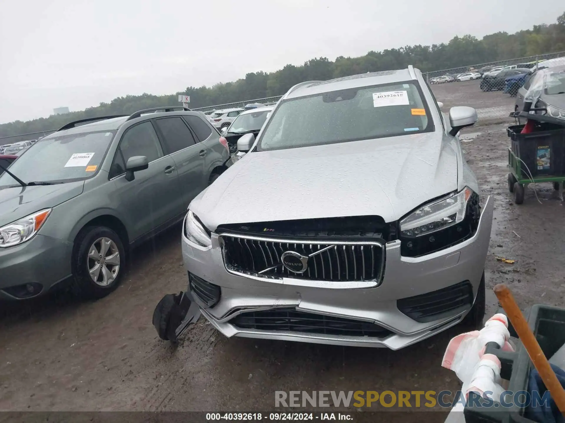 12 Photograph of a damaged car YV4A22PK8M1696363 VOLVO XC90 2021