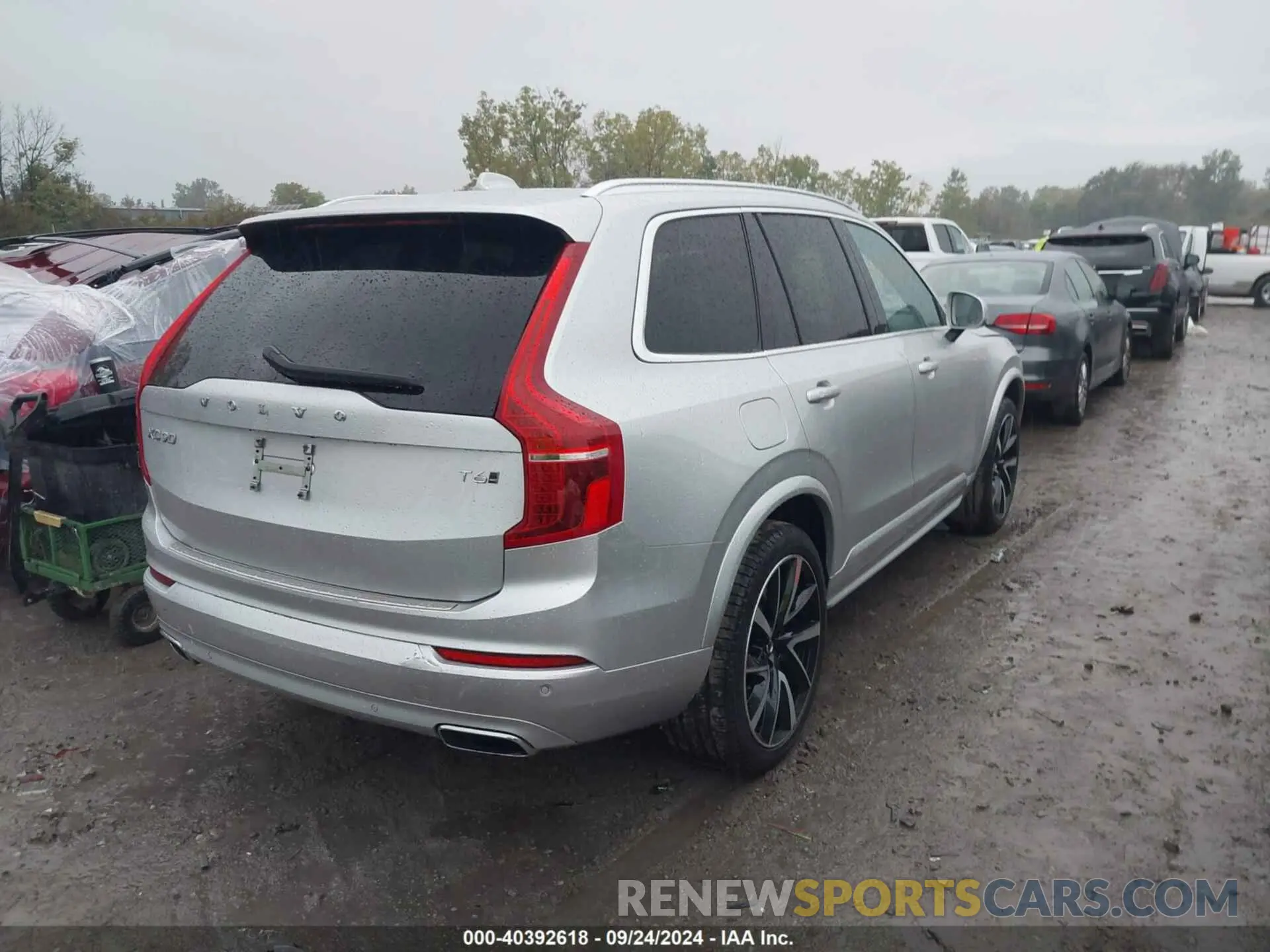 4 Photograph of a damaged car YV4A22PK8M1696363 VOLVO XC90 2021