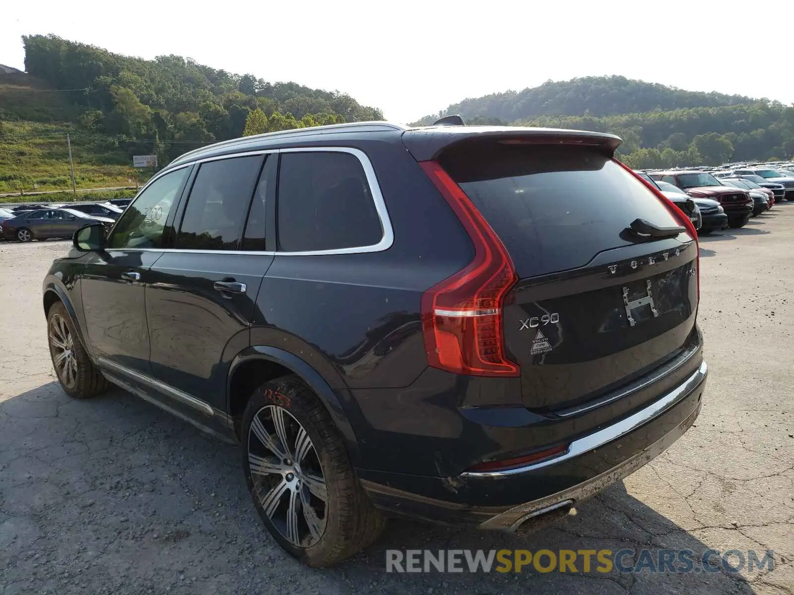 3 Photograph of a damaged car YV4A22PL1M1720320 VOLVO XC90 2021