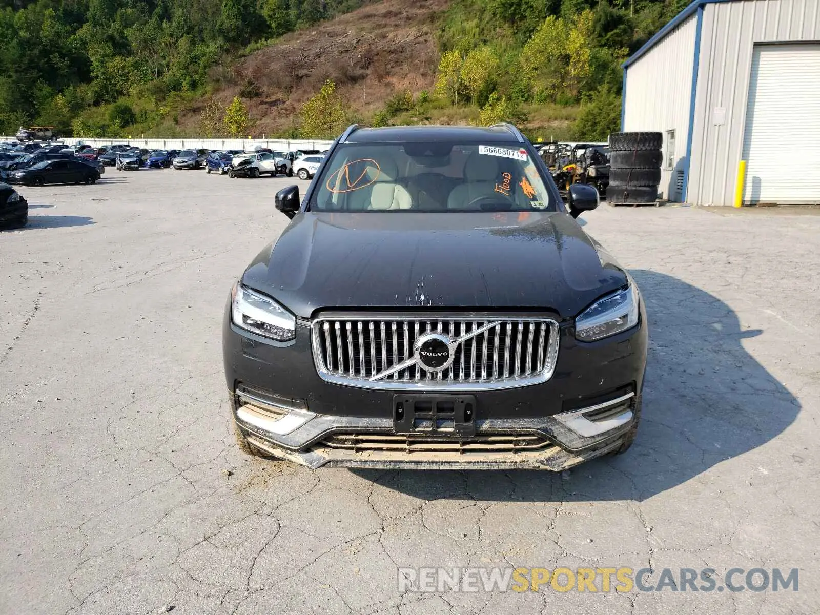 9 Photograph of a damaged car YV4A22PL1M1720320 VOLVO XC90 2021