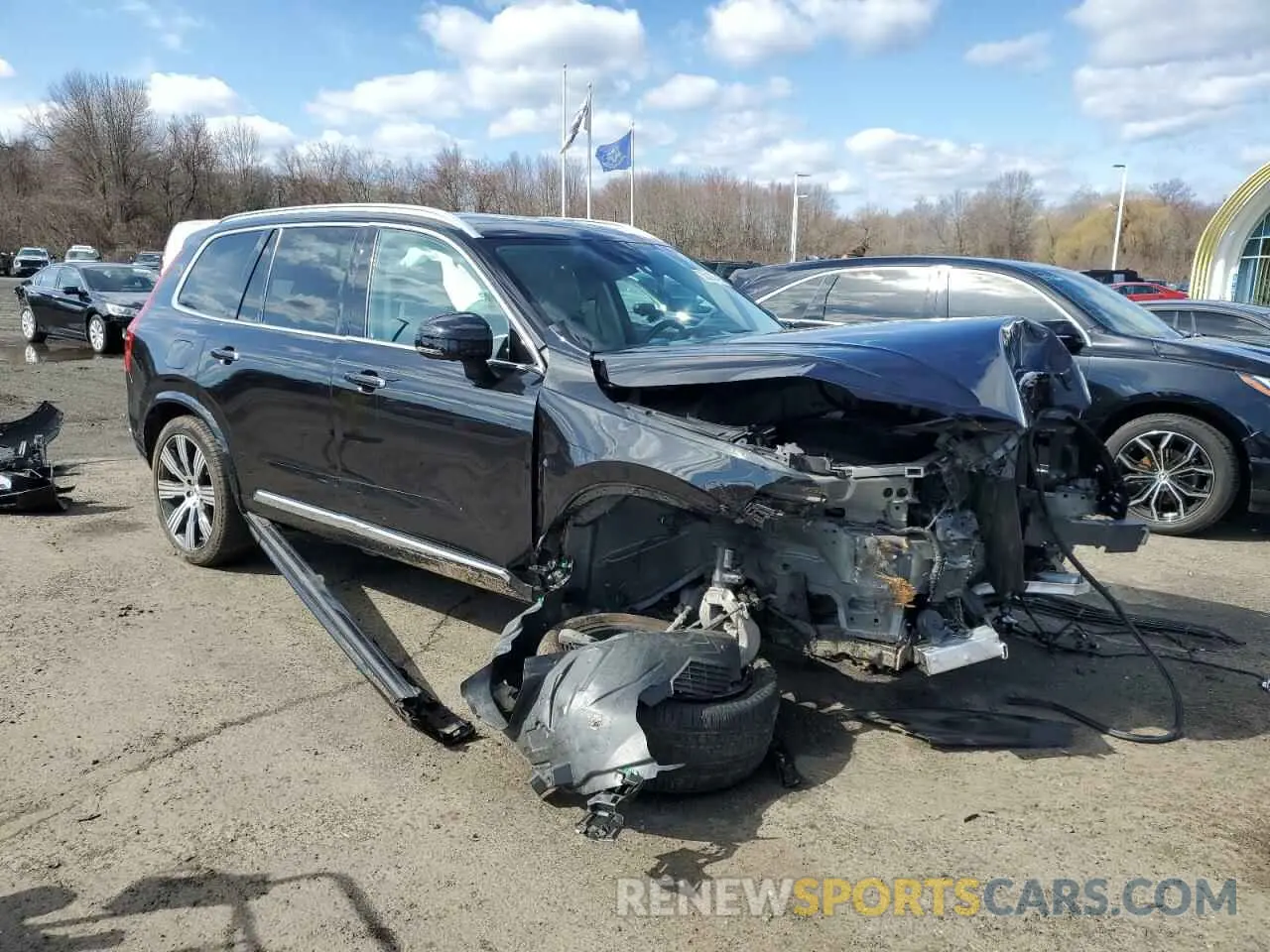 4 Photograph of a damaged car YV4A22PL9M1689446 VOLVO XC90 2021