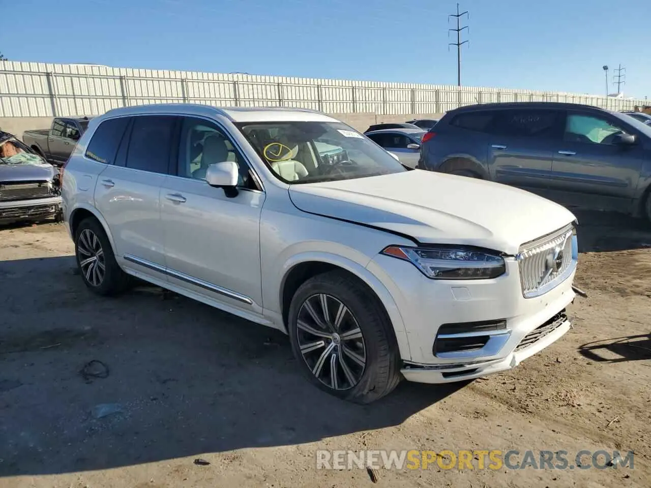 4 Фотография поврежденного автомобиля YV4A22PL9M1761553 VOLVO XC90 2021