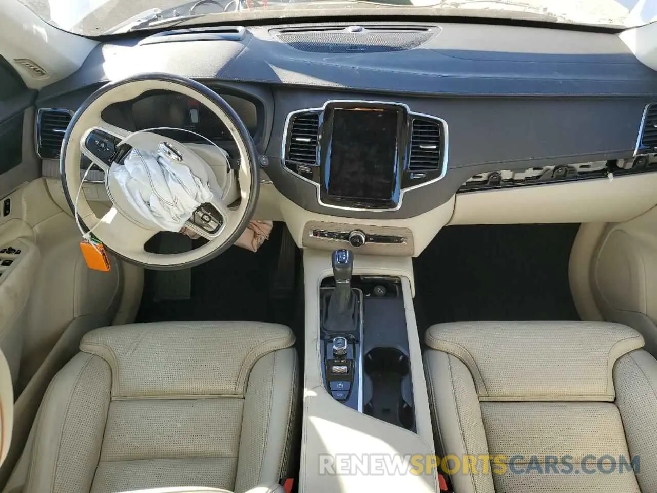 8 Фотография поврежденного автомобиля YV4A22PL9M1761553 VOLVO XC90 2021