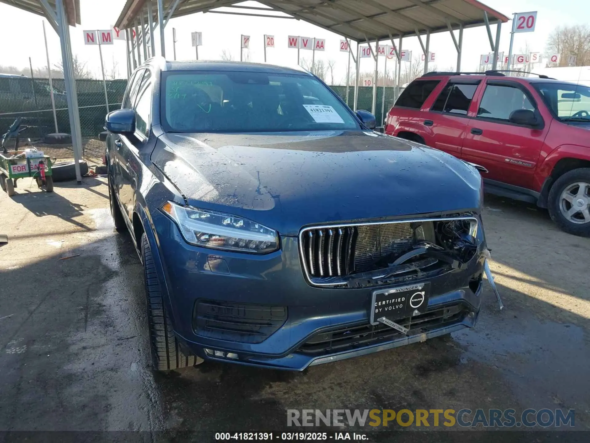 12 Photograph of a damaged car YV4102PKXN1775301 VOLVO XC90 2022